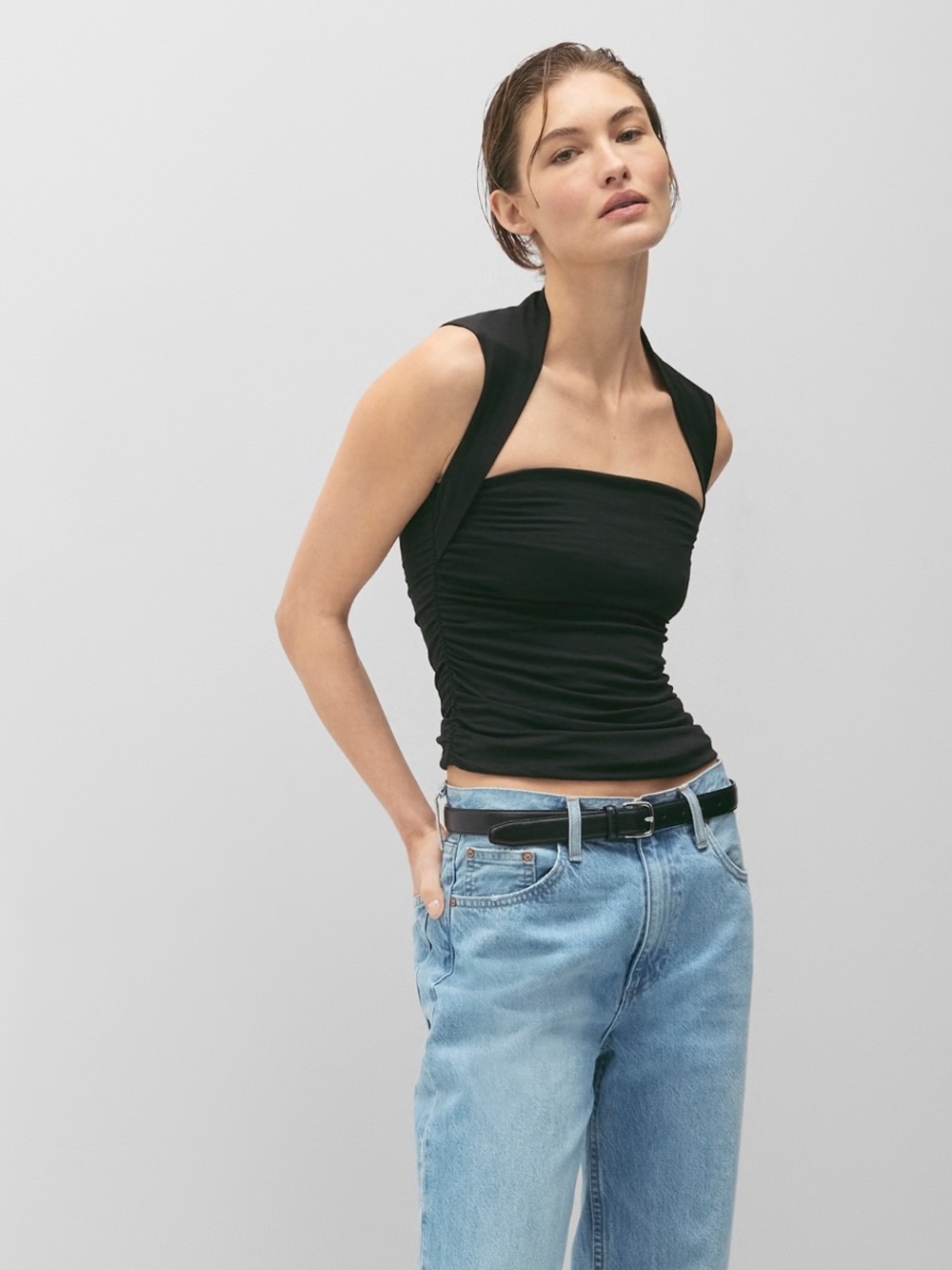 Aritzia Contour Flourish Top with Ruched Sides in Black